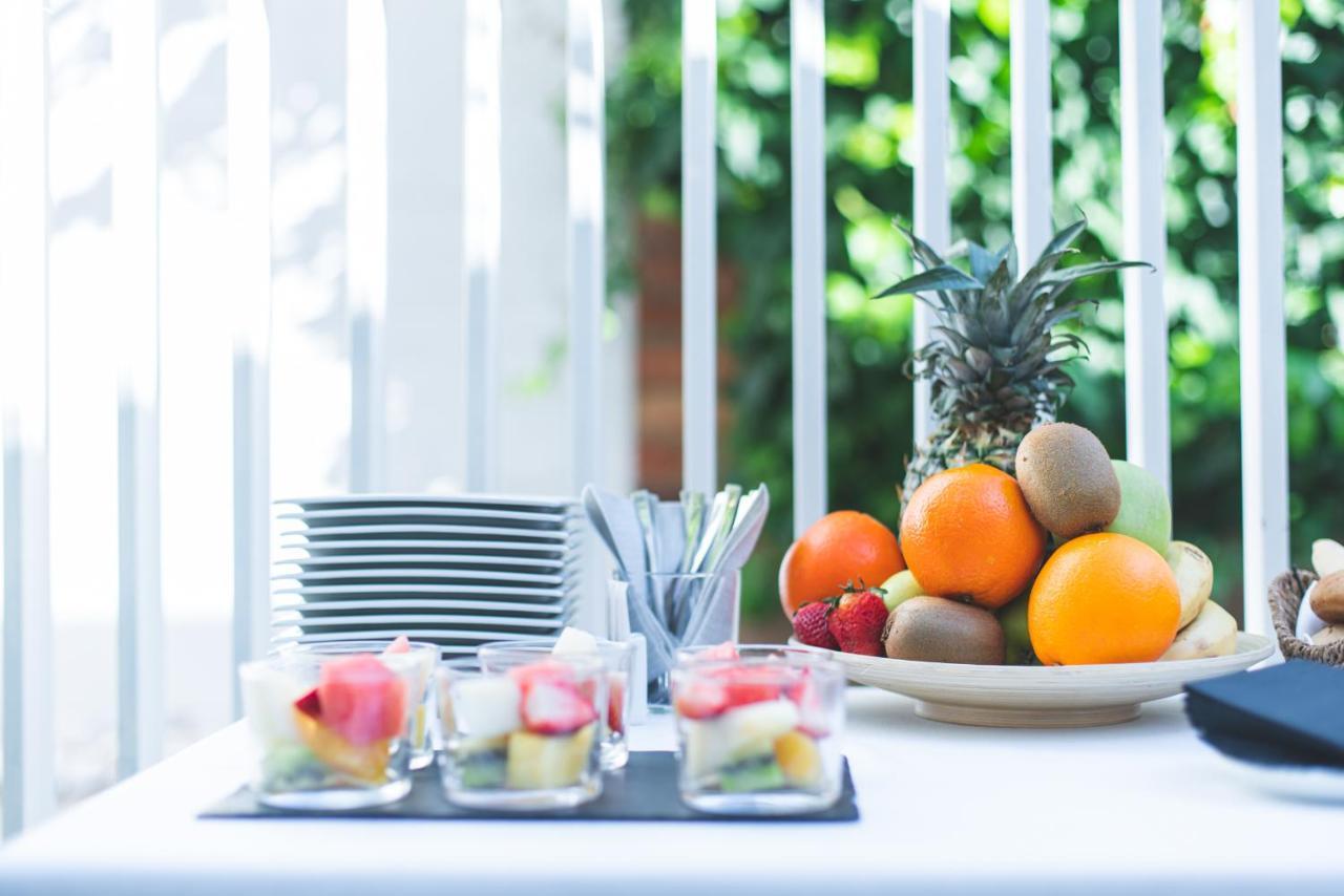 Alenti Sitges Hotel Εξωτερικό φωτογραφία