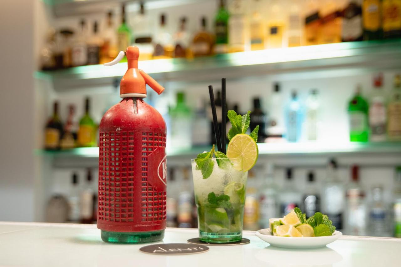 Alenti Sitges Hotel Εξωτερικό φωτογραφία